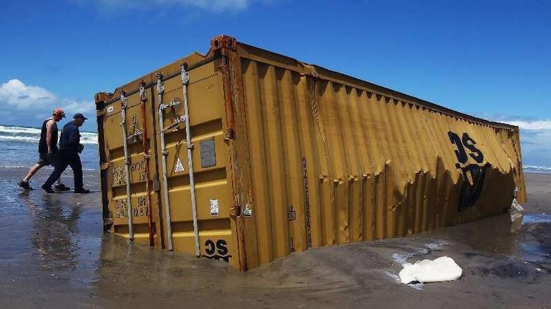 Fisherman Found a Mysterious Container on a Remote Island — What Was Inside Changed His Life Forever